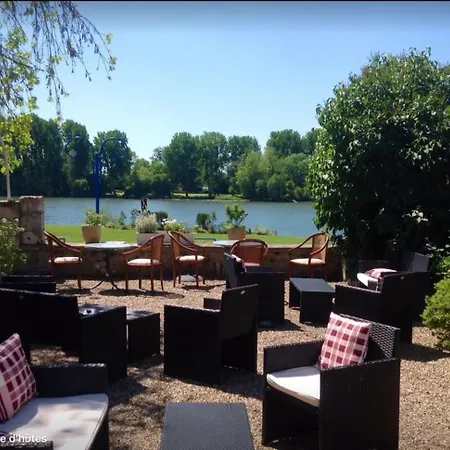 Bed & Breakfast D'hotes La Alienor 3*