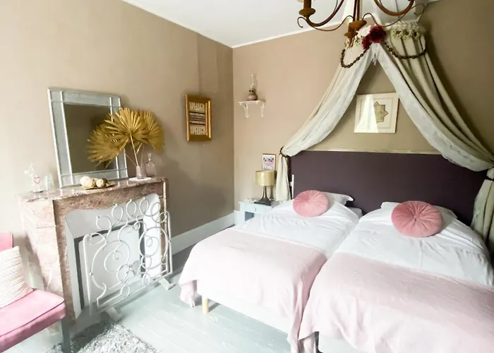 D'hotes La Alienor Bed & Breakfast Les Andelys