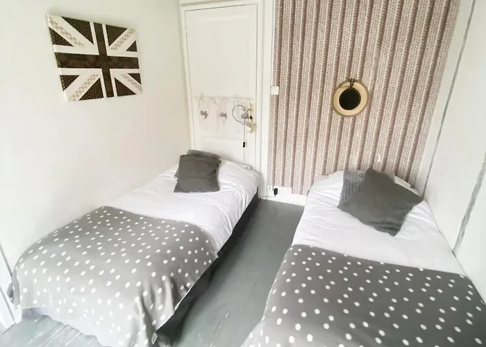 Bed & Breakfast D'hotes La Alienor Les Andelys