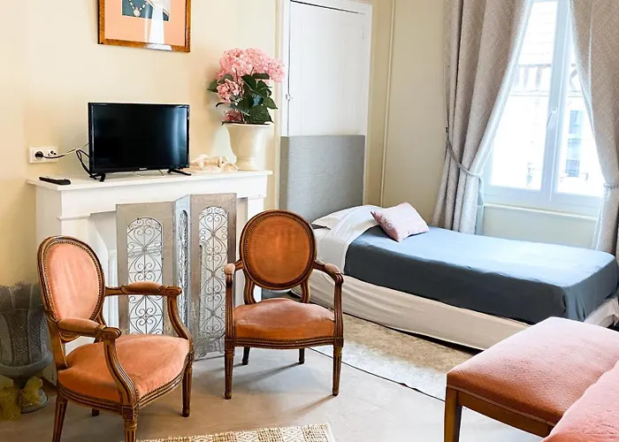 D'hotes La Alienor Bed & Breakfast Les Andelys