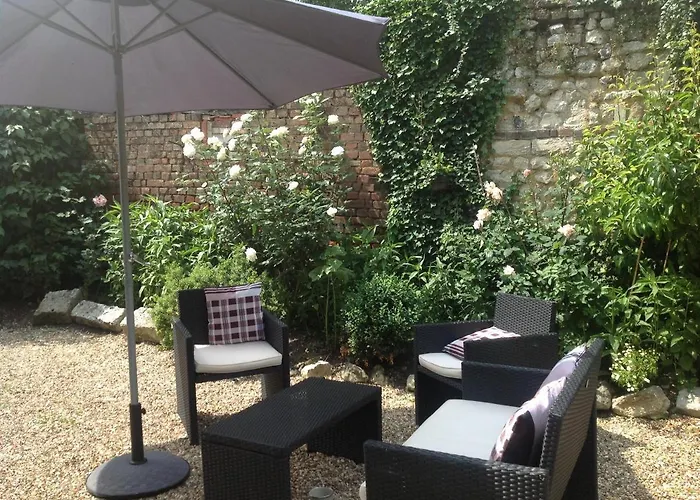 Bed & Breakfast D'hotes La Alienor Les Andelys